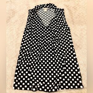 Banana Republic Sleeveless Black and White Top, size XS